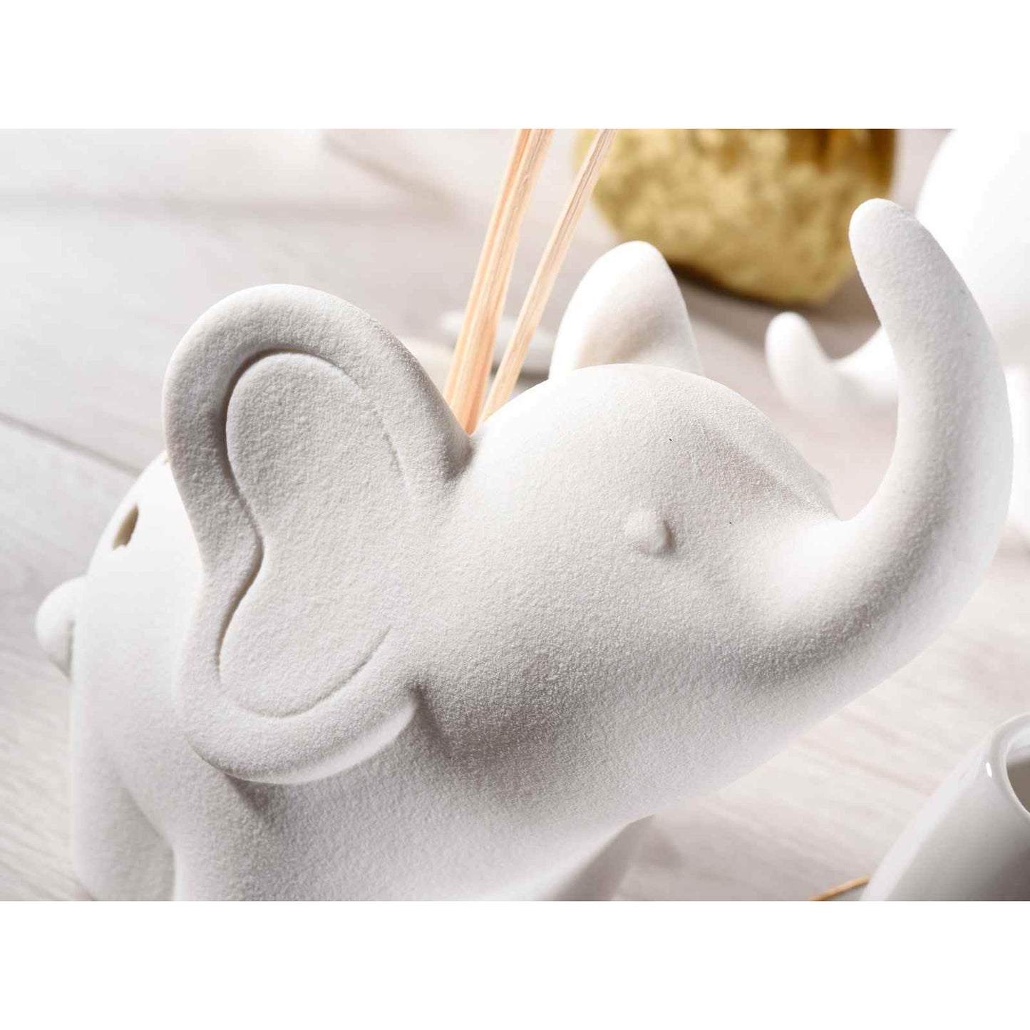 Profumatore “ELEFANTE” con LED - BIONDI HOME