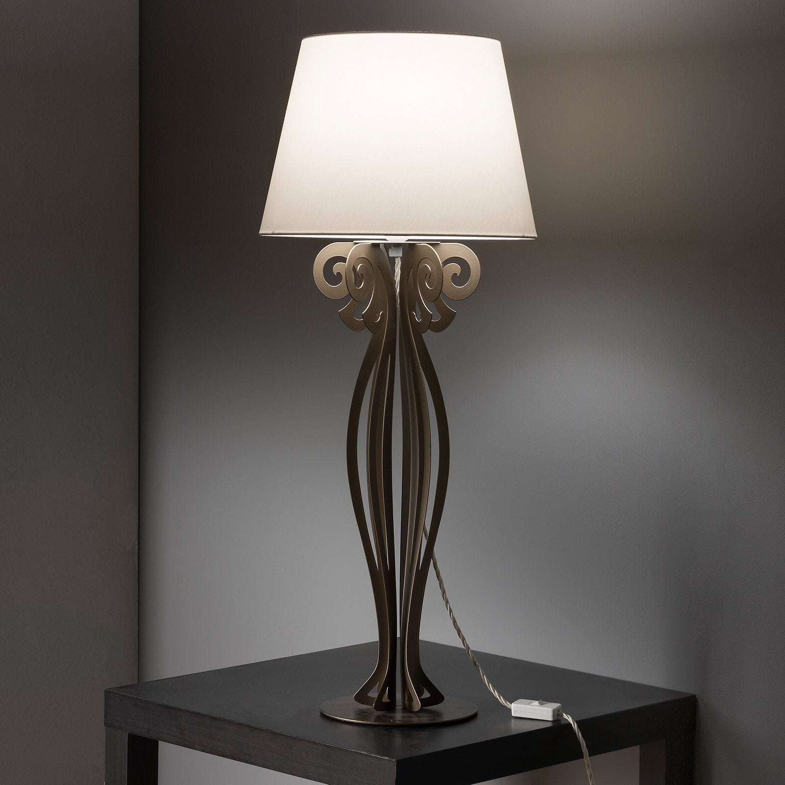 Lampada da Tavolo “CIRCEO” Grande - BIONDI HOME