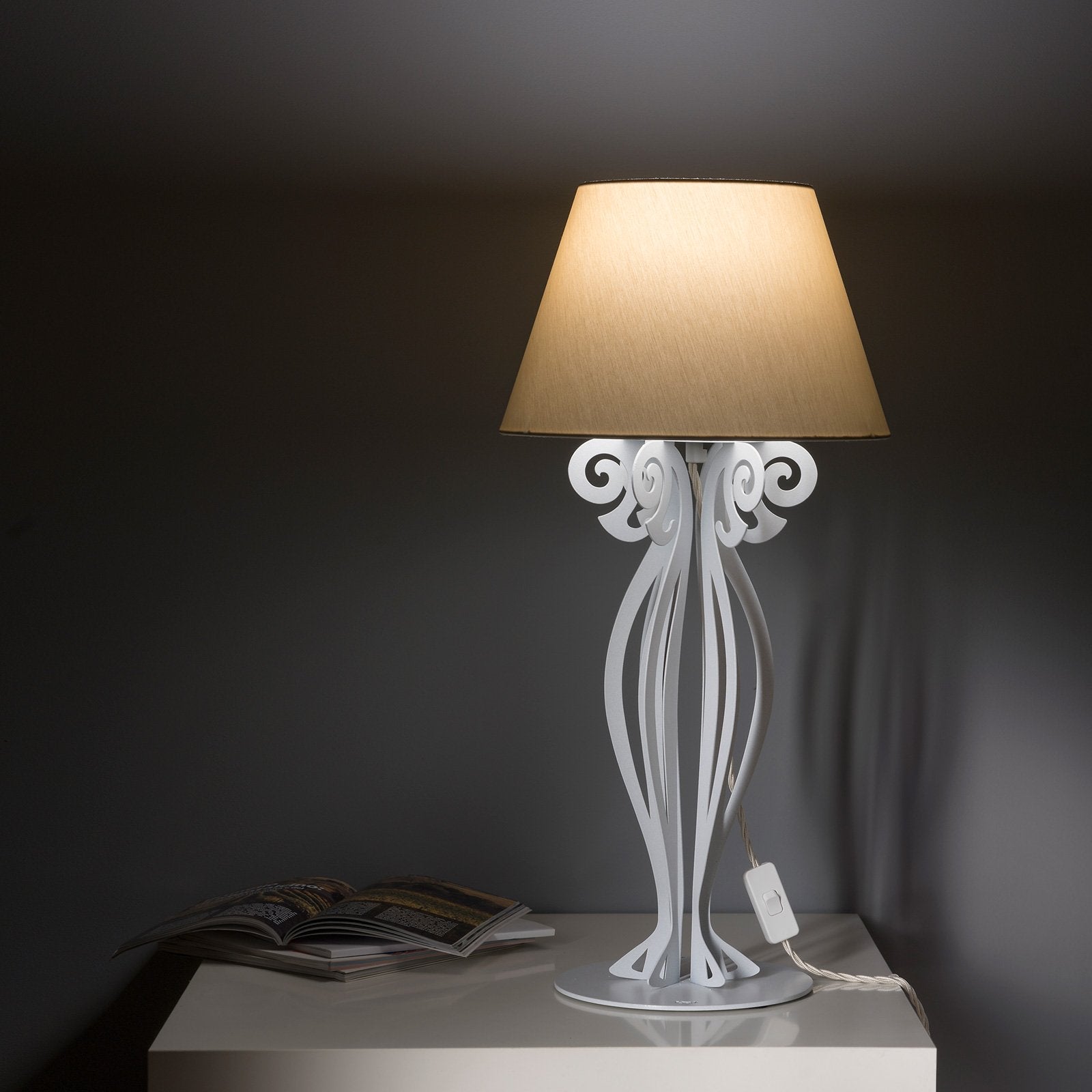 Lampada da Tavolo “CIRCEO” Piccola - BIONDI HOME